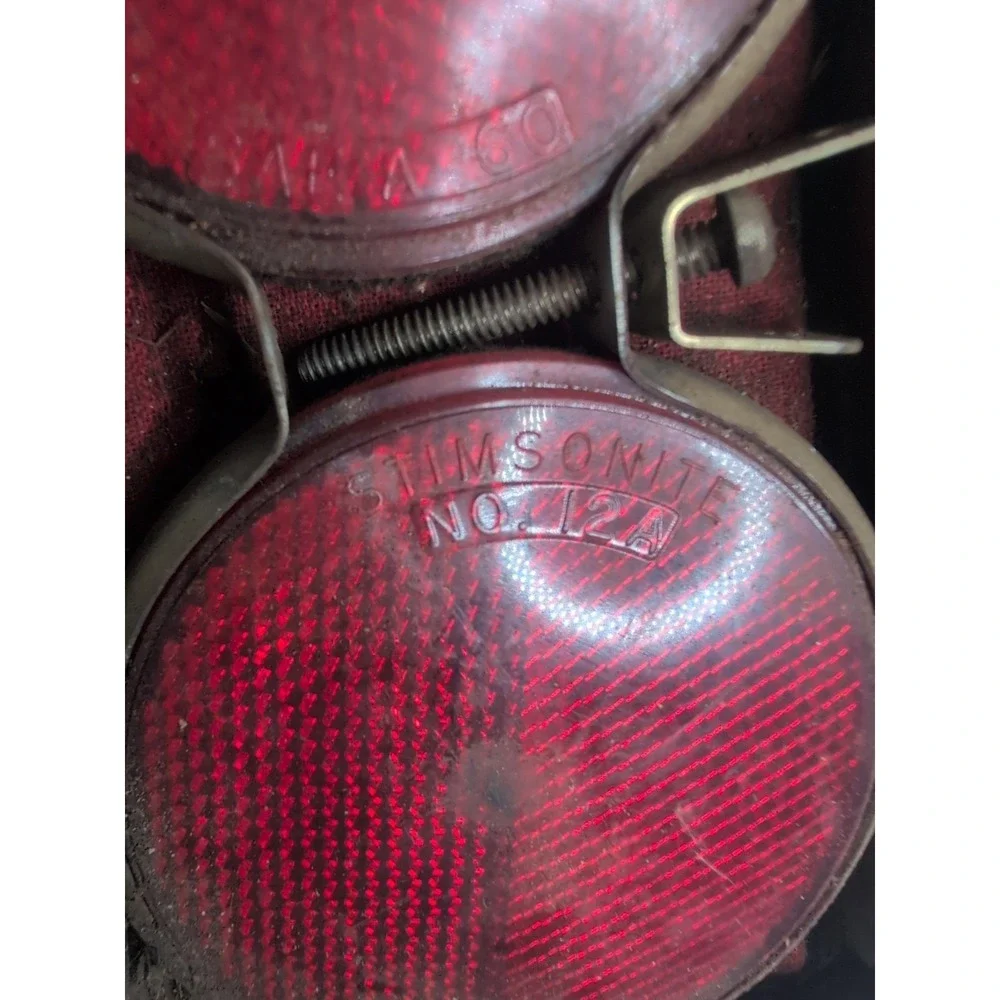 HI Truck Reflector-Flare Windproof Tripod Stimsonite NO. 12A Delbar 336 Bracket